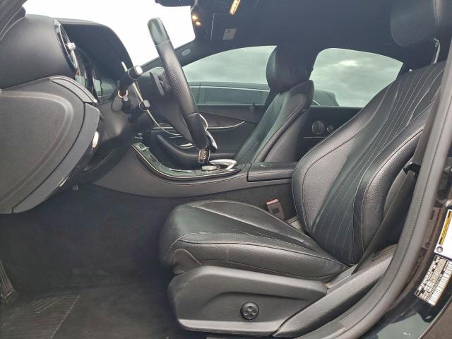 Mercedes-Benz E-Class 300 4matic Image 6