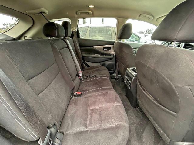 Nissan Murano S Image 3