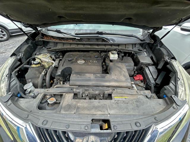 Nissan Murano S Image 8