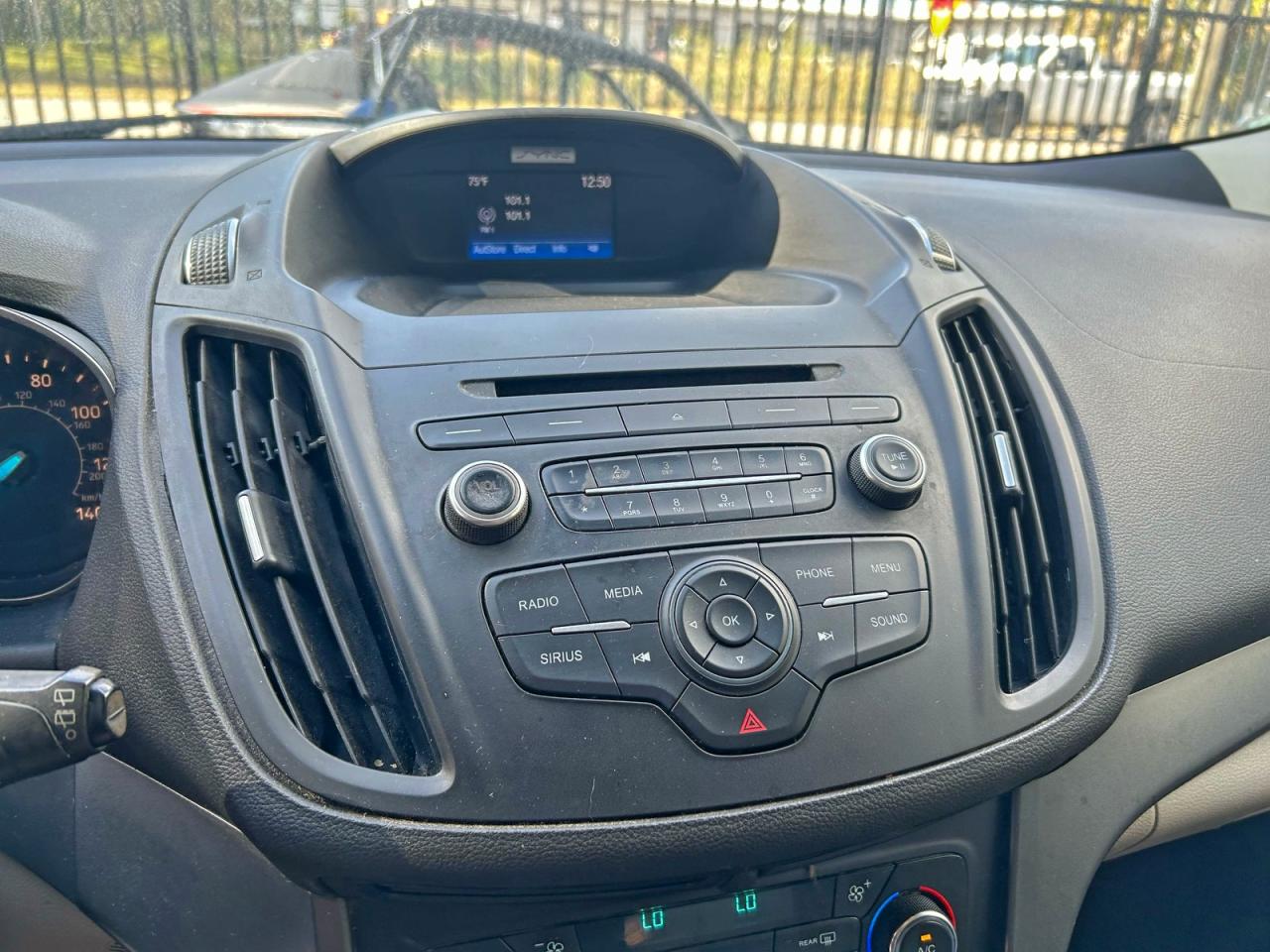 Ford Escape Se Image 7