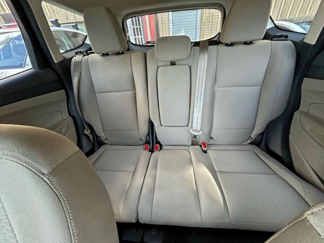 Ford Escape Se Image 6