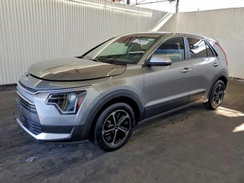  Salvage Kia Niro
