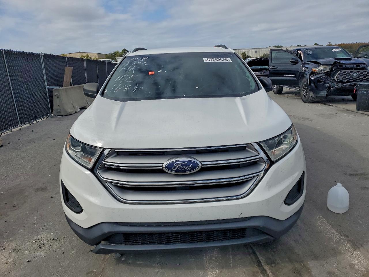 Ford Edge Se Image 4