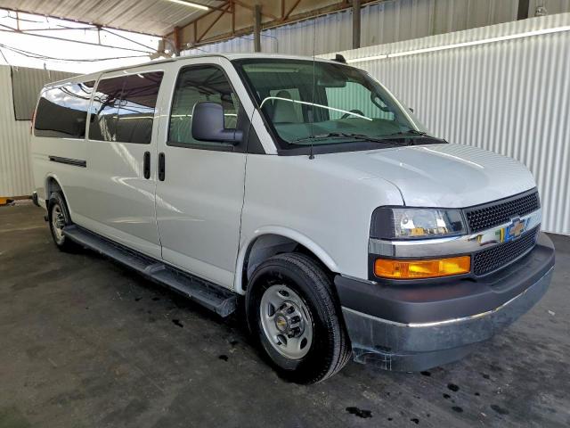 Chevrolet Express Lt Image 6