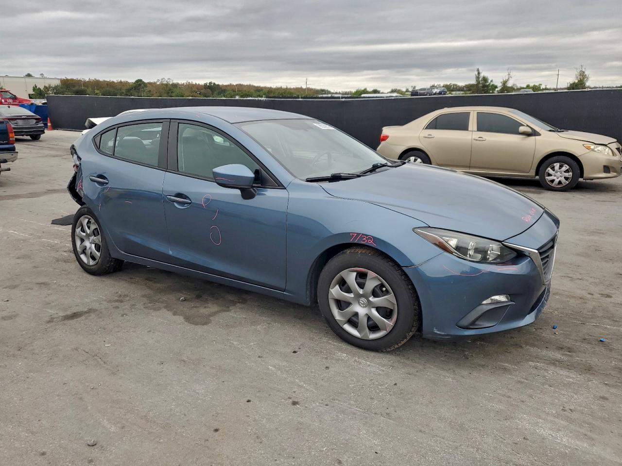 Mazda 3 Sport Image 5