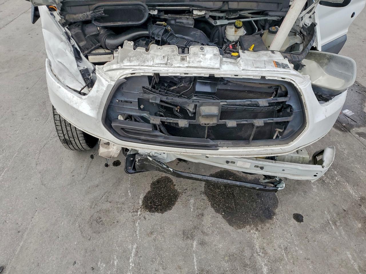 Ford Transit T-150 Image 13