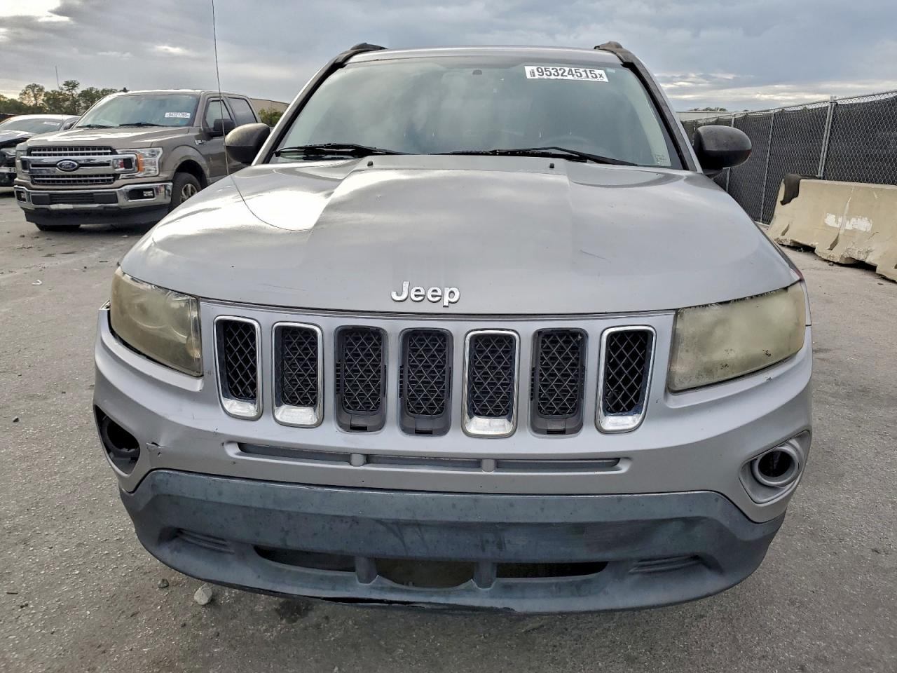 Jeep Compass Sport Image 4