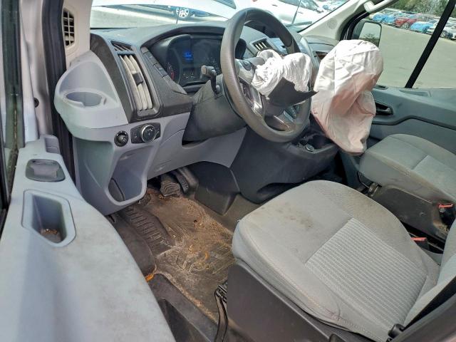 Ford Transit T-150 Image 4