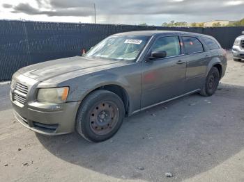  Salvage Dodge Magnum