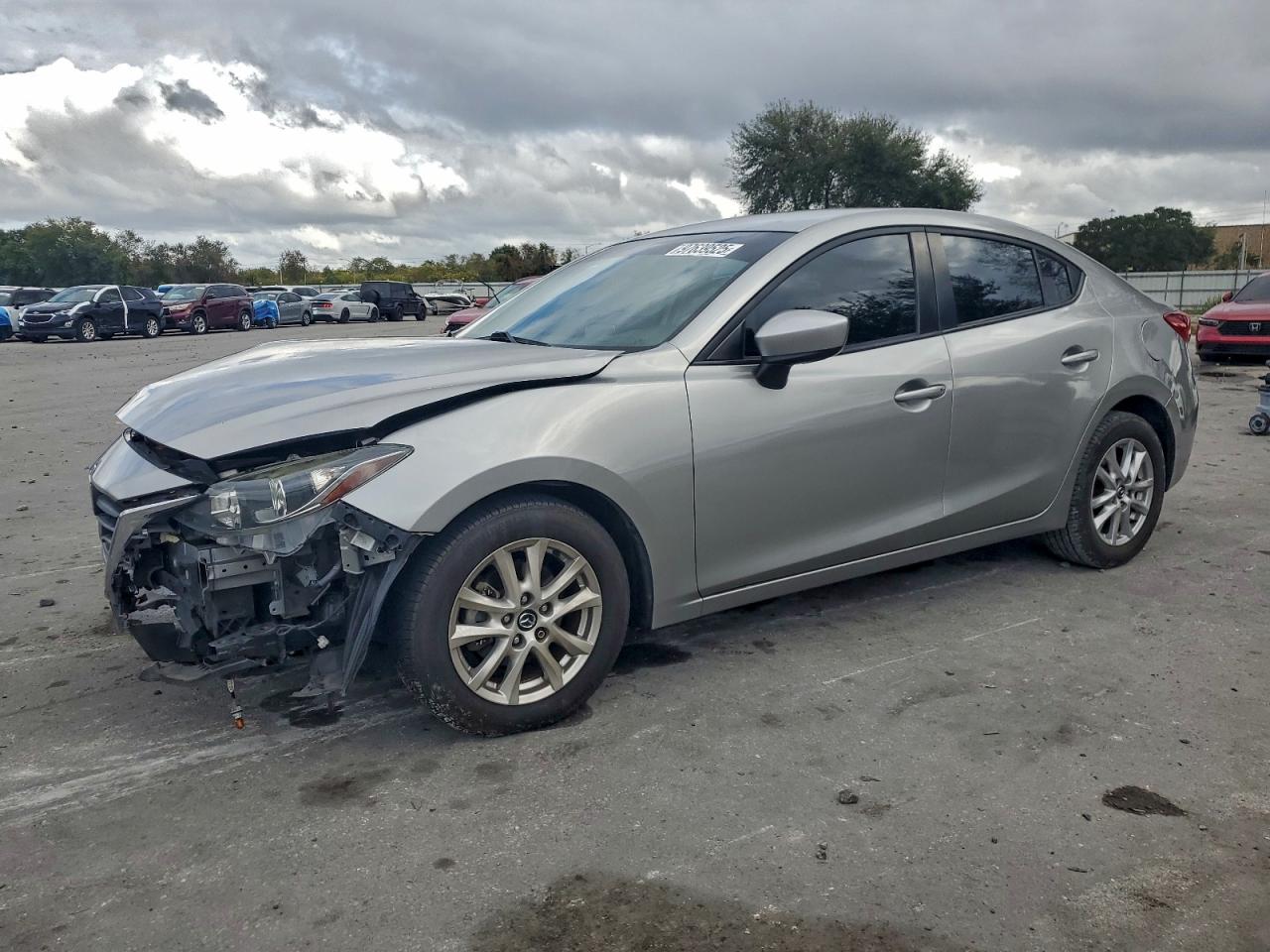 Mazda 3 Sport Image 1