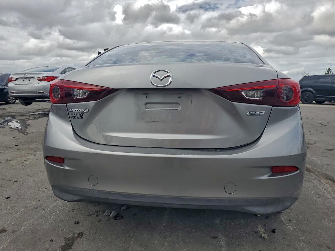 Mazda 3 Sport Image 8