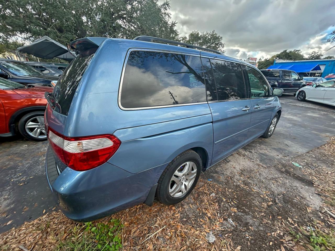 Honda Odyssey Exl Image 8