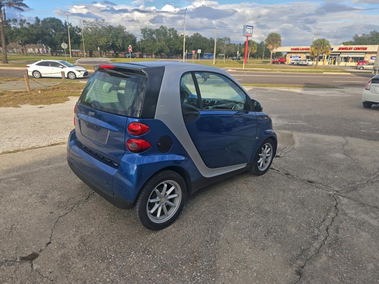 Smart fortwo Pure Image 3