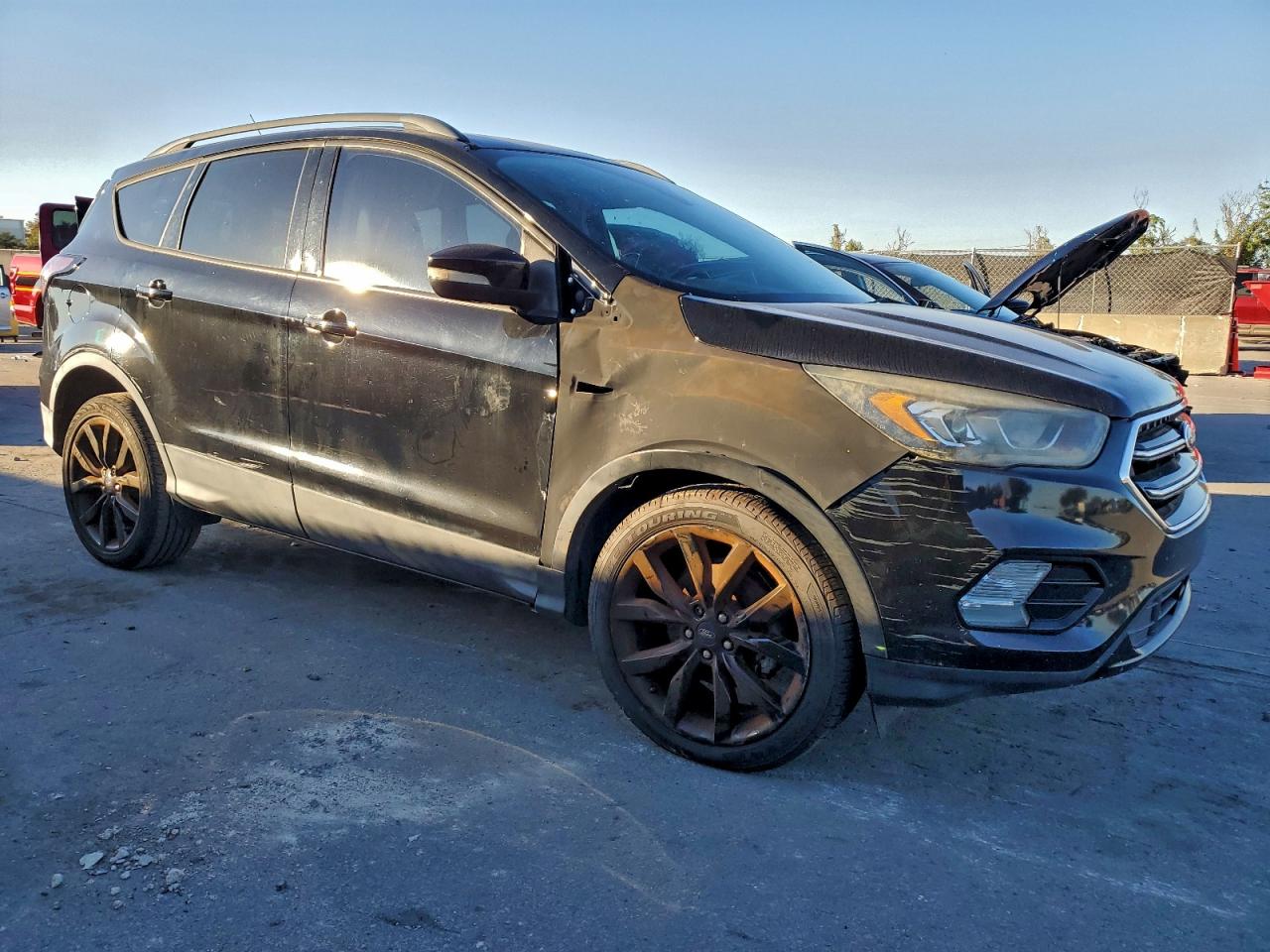 Ford Escape Titanium Image 4