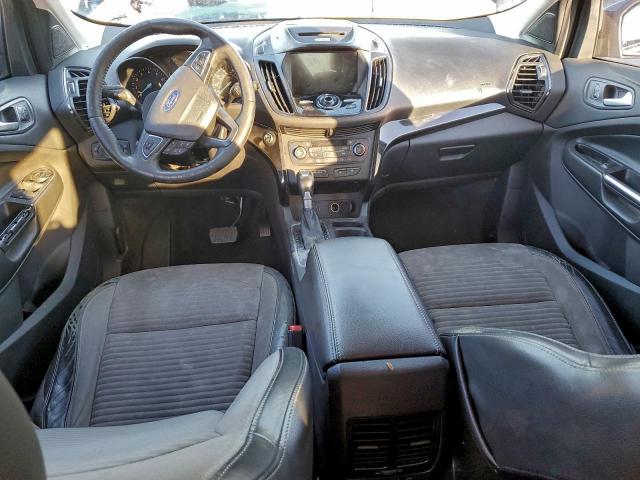 Ford Escape Titanium Image 12