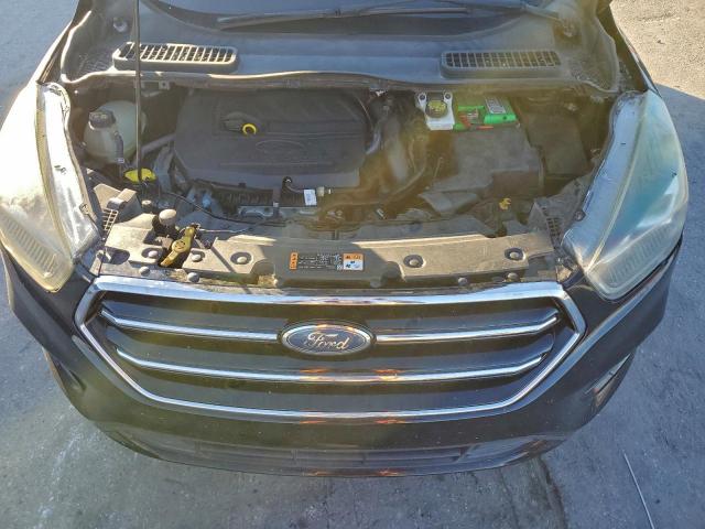 Ford Escape Titanium Image 10