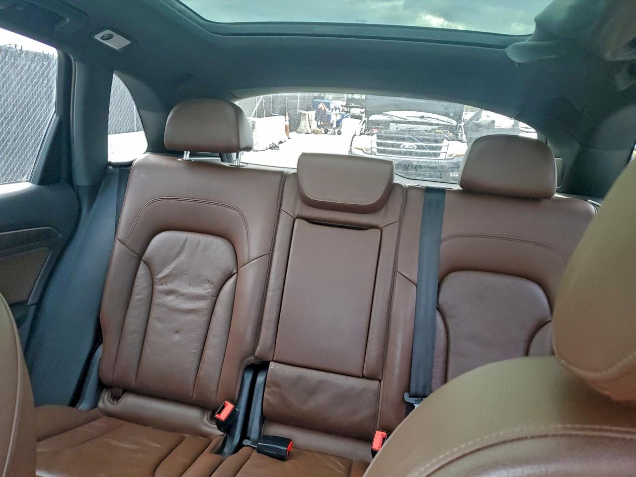 Audi Q5 Premium Plus Image 8