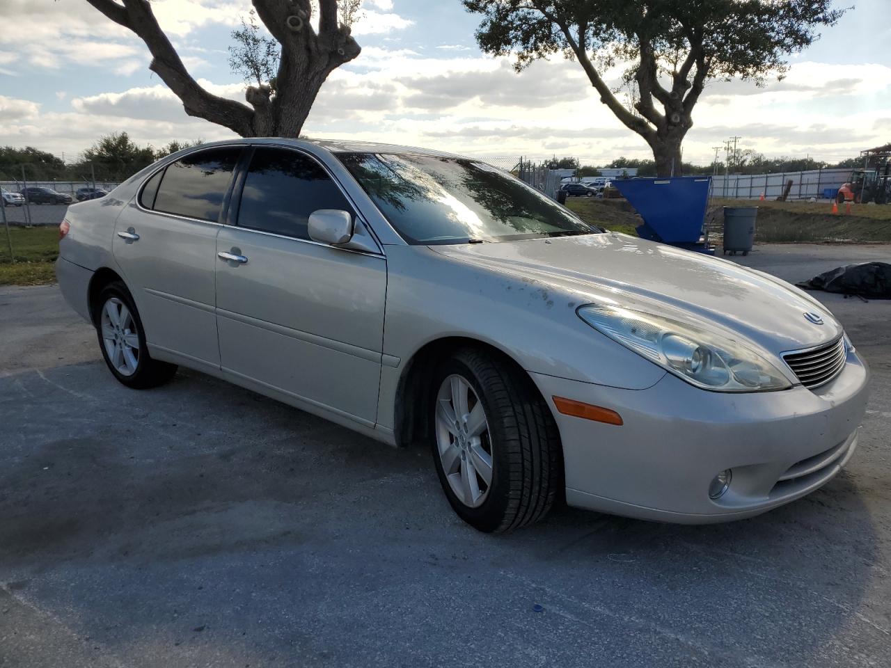 Lexus Es 330 Image 3
