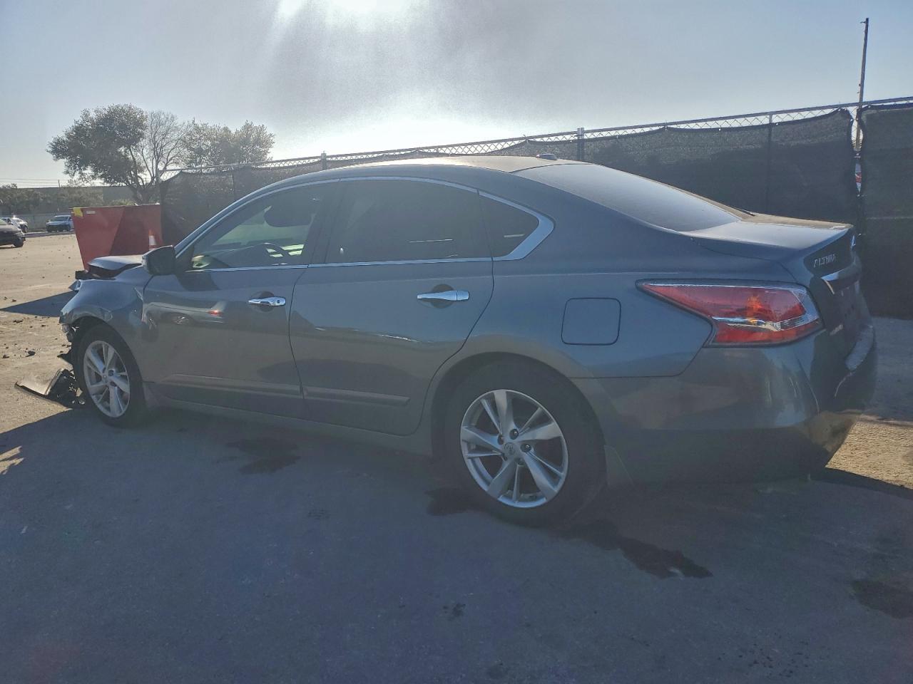 Nissan Altima 2.5 Image 7