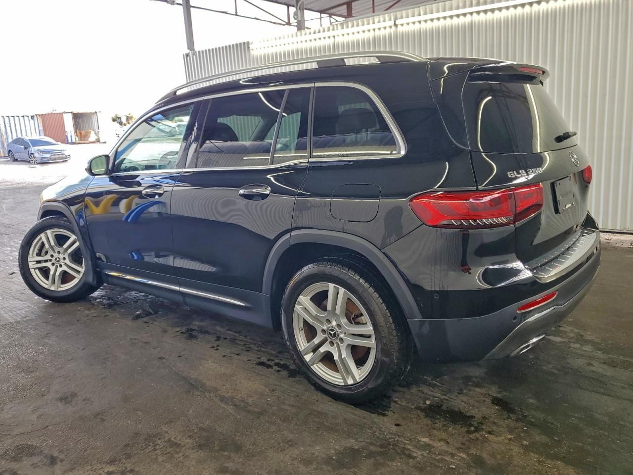 Mercedes-Benz GLB 250 4matic Image 6