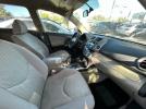 Toyota RAV4 Image 6