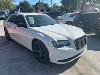  Salvage Chrysler 300