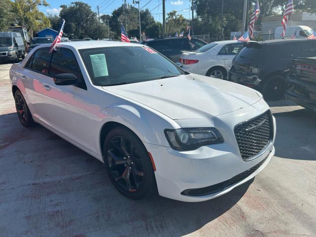  Salvage Chrysler 300