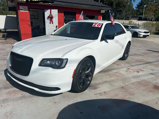 Chrysler 300 Touring Image 5