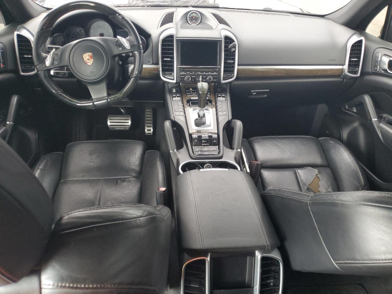 Porsche Cayenne S Image 5