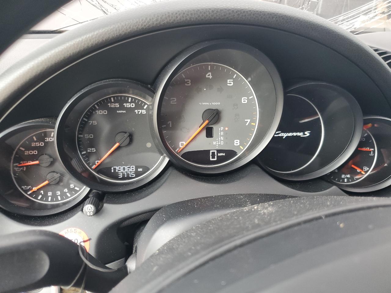 Porsche Cayenne S Image 13