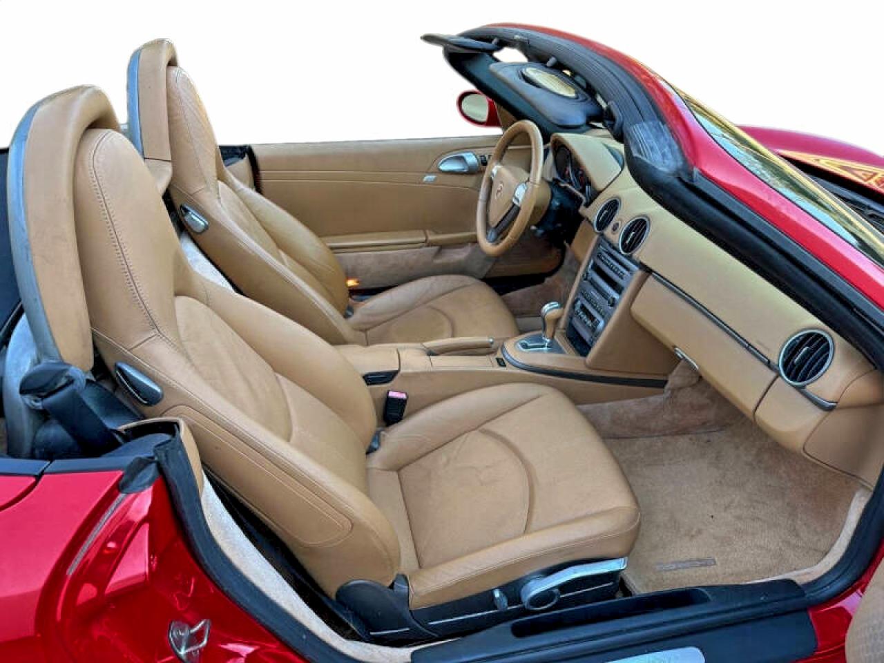 Porsche Boxster Image 7