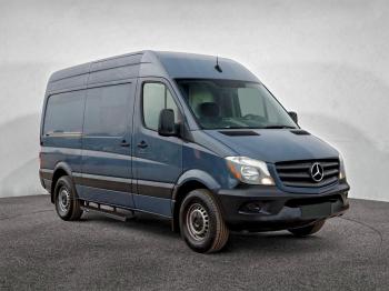  Salvage Mercedes-Benz Sprinter
