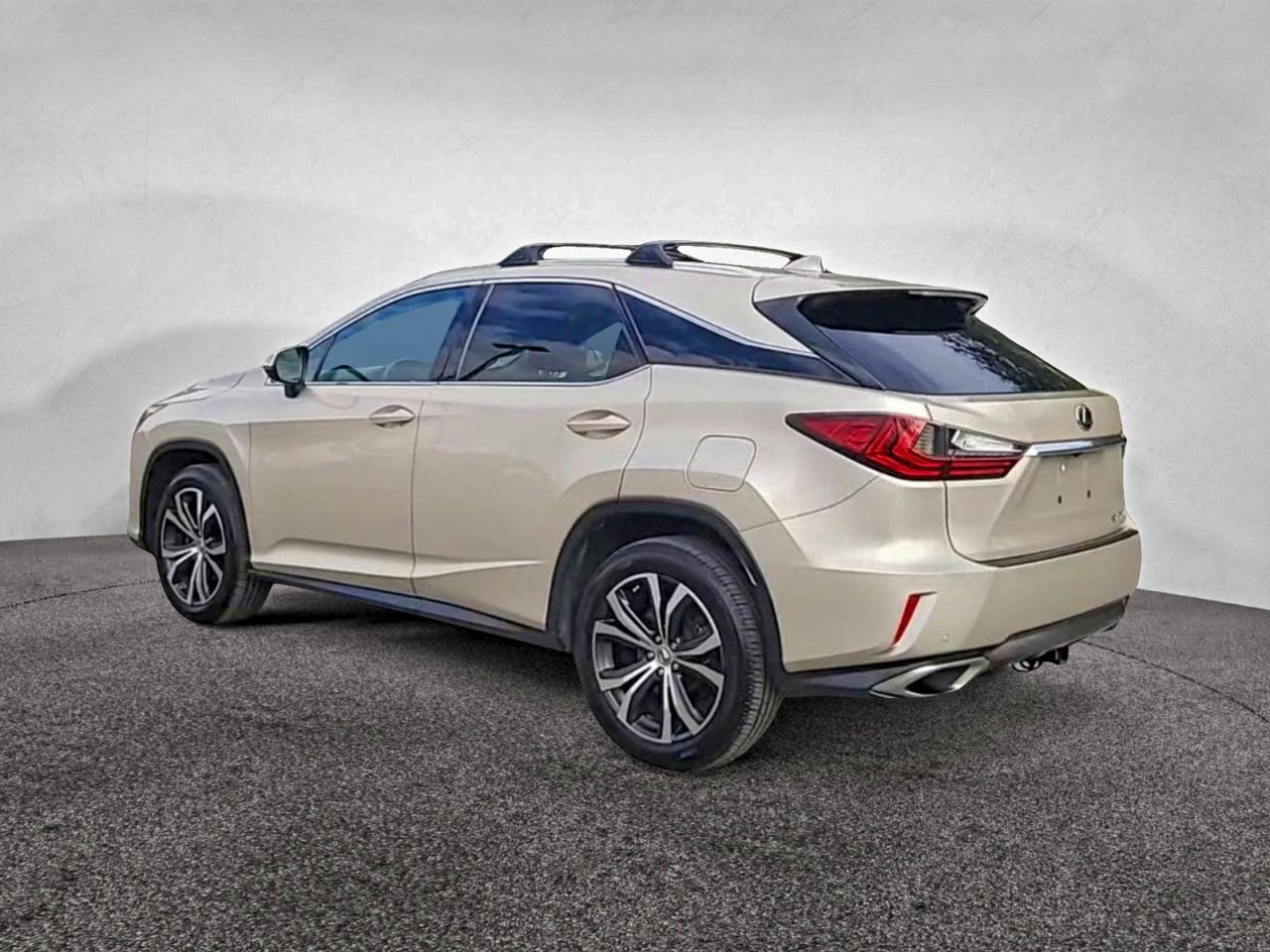 Lexus RX 350 Base Image 4