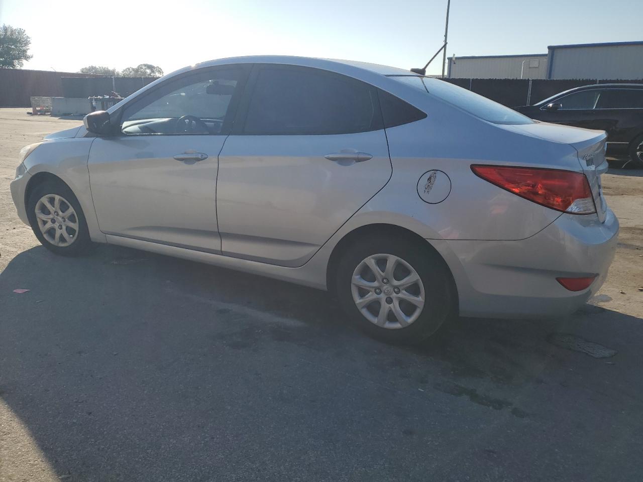 Hyundai ACCENT Gls Image 5