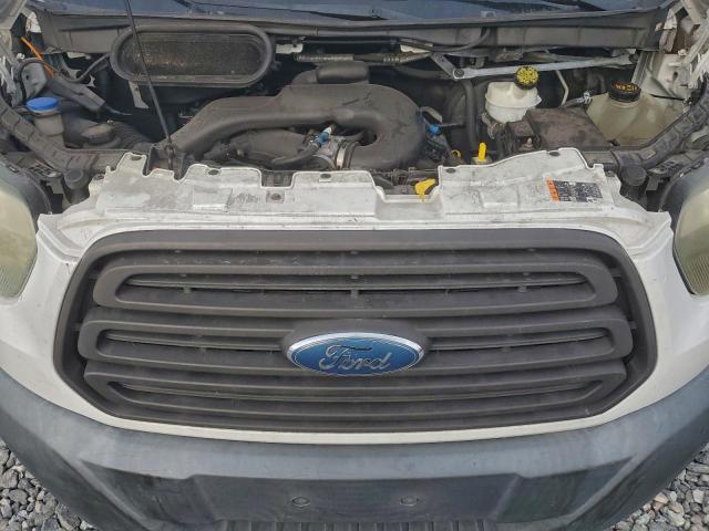 Ford Transit T-250 Image 5