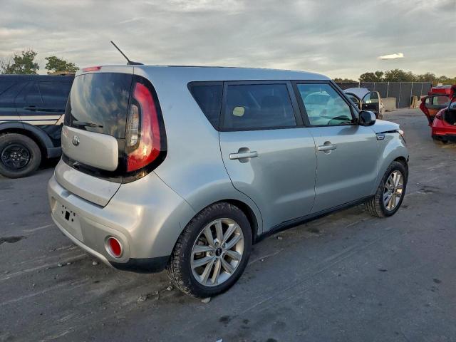 Kia Soul + Image 2