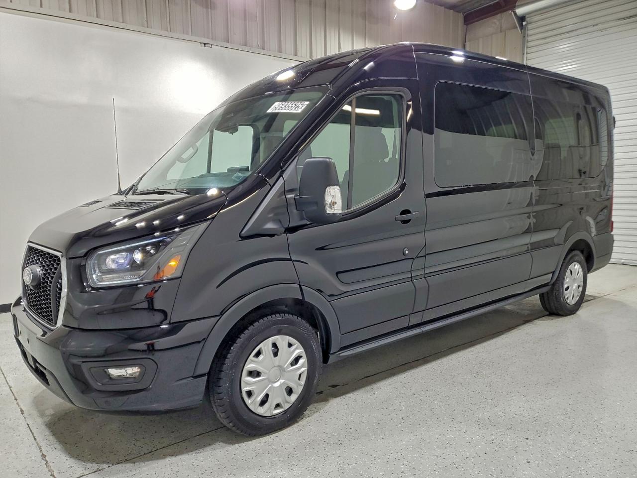 Ford Transit T-350 Image 1