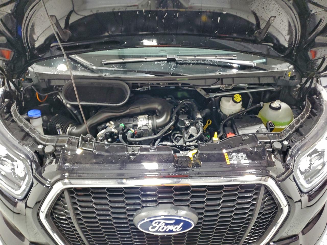 Ford Transit T-350 Image 11