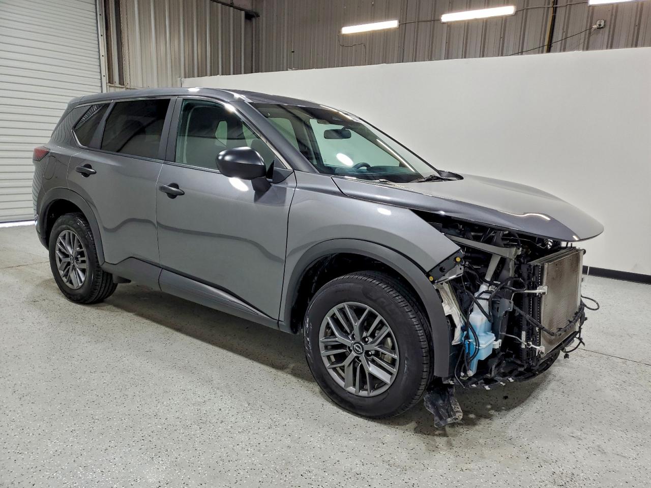 Nissan Rogue S Image 6