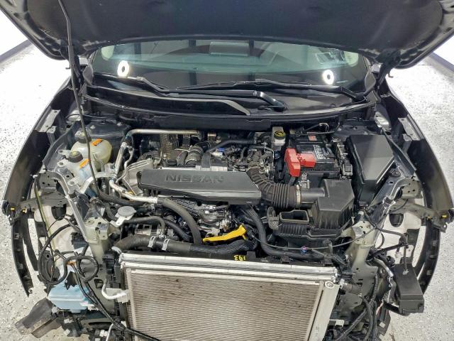 Nissan Rogue S Image 2