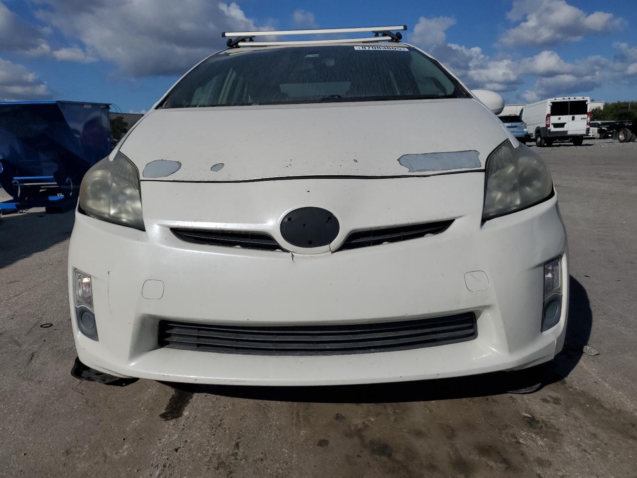 Toyota Prius Image 10