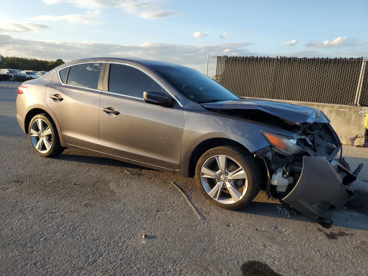 Acura ILX 20 Image 13