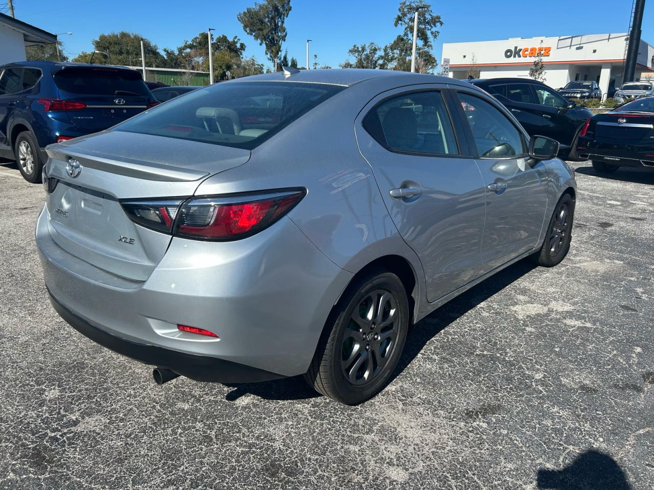 Toyota Yaris L Image 14