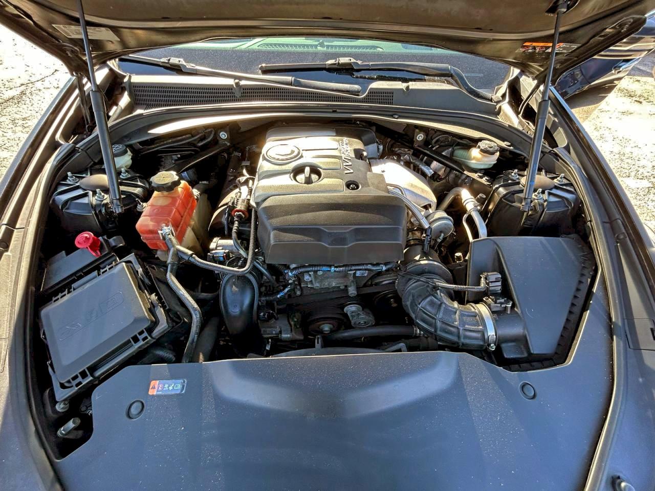 Cadillac CTS Premium Collection Image 3