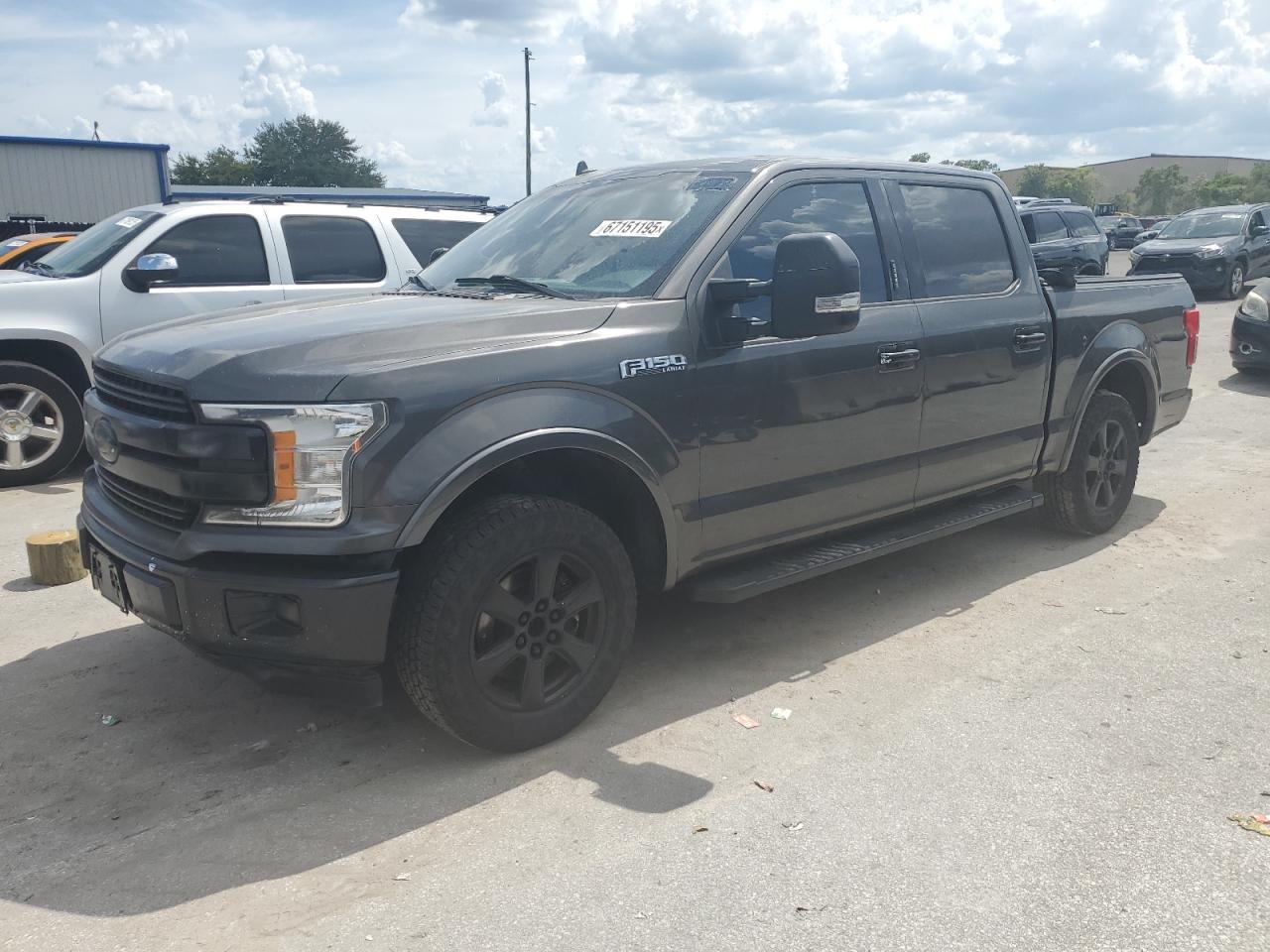 Ford F-150 Supercrew Image 1