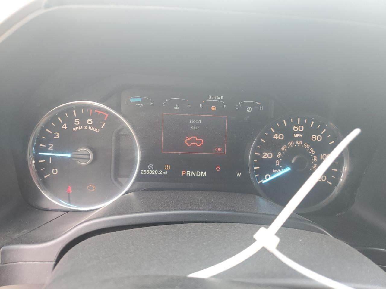 Ford F-150 Supercrew Image 12