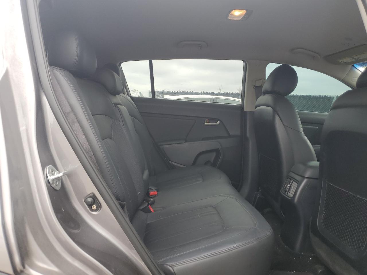 Kia Sportage Sx Image 12