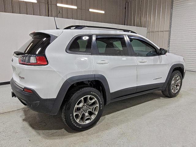 Jeep Cherokee Trailhawk Image 11