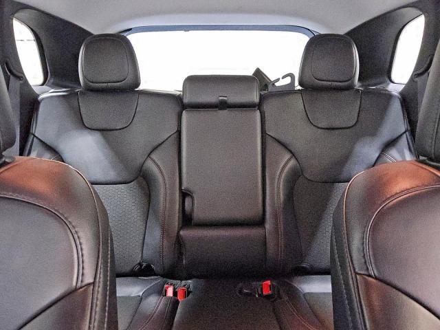 Jeep Cherokee Trailhawk Image 2