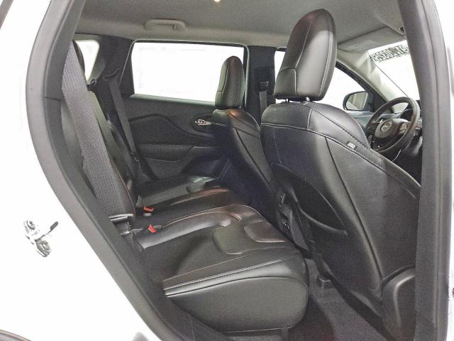 Jeep Cherokee Trailhawk Image 3